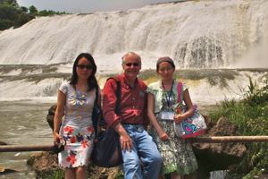 VIMS professor Michael Newman (C) with Dr. Xiong Li of Central China Normal University (L) and VIMS Ph.D. student Xu Xiaoyu at Doupotabg Waterfalls near Guiyang, China following a 2009 conference on mercury pollution.