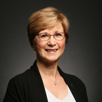 VIMS Professor Mary Fabrizio.