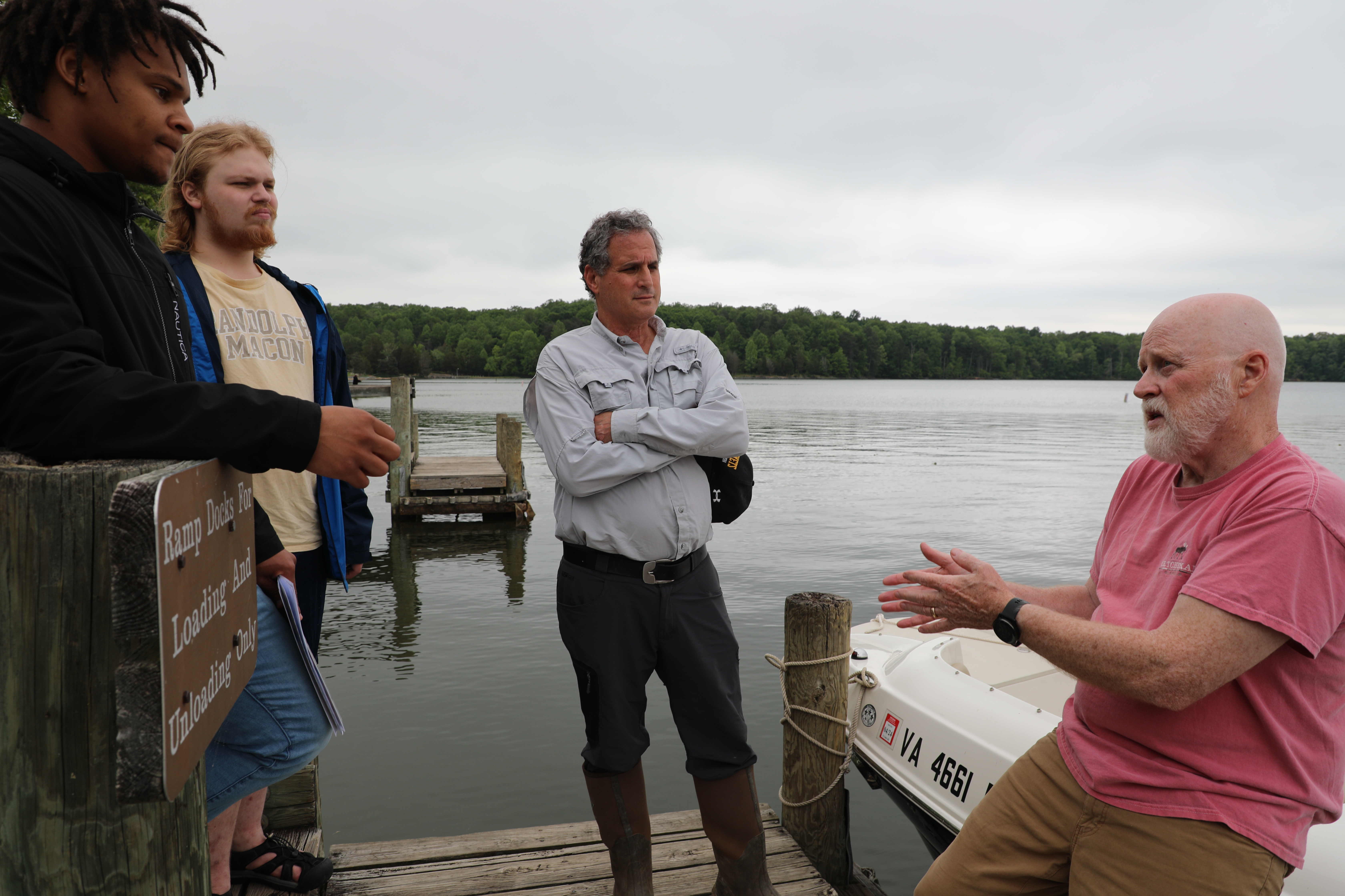Experiential science at Lake Anna with faculty and students from Randolph Macon College. (Looney pictured far right.) Photo Credit: Nick Ruxton