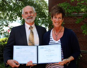 VIMS Business Manager Debbie Galvez (right) and Dean and Director John Wells (left).