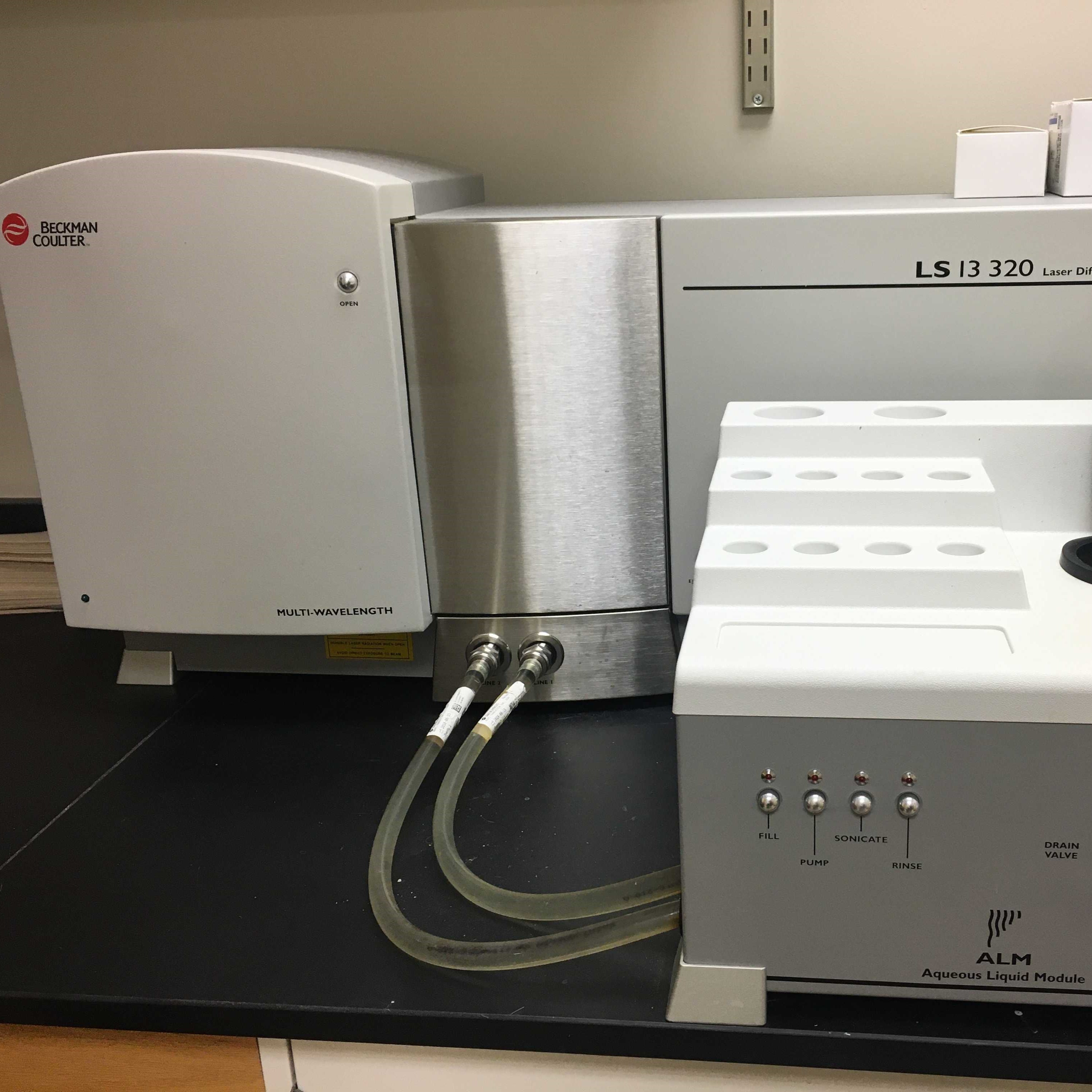 Beckman Coulter LS 13 320 Laser Diffraction Particle Size Analyzer with Aqueous Liquid Module
